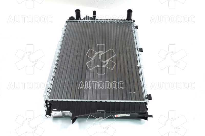 Радиатор охлаждения двигателя AU 100/A6 MT +/-AC 90-97 (Van Wezel). Фото 2