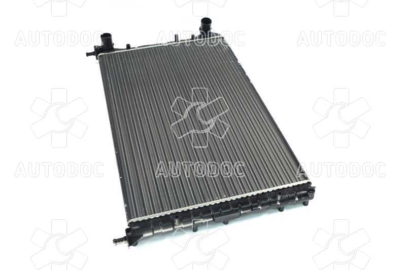 Радиатор охлаждения FIAT DOBLO (01-) 1.4-1.9 (пр-во Nissens). Фото 2